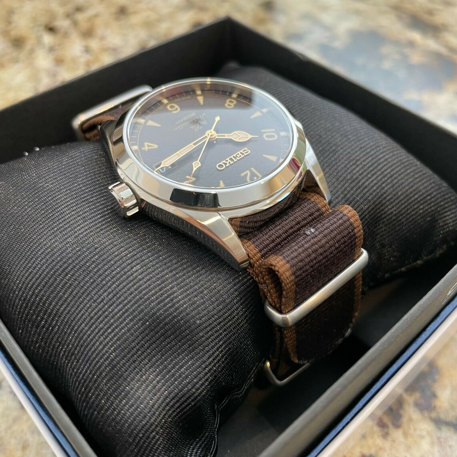 seiko prospex alpinist spb211j1