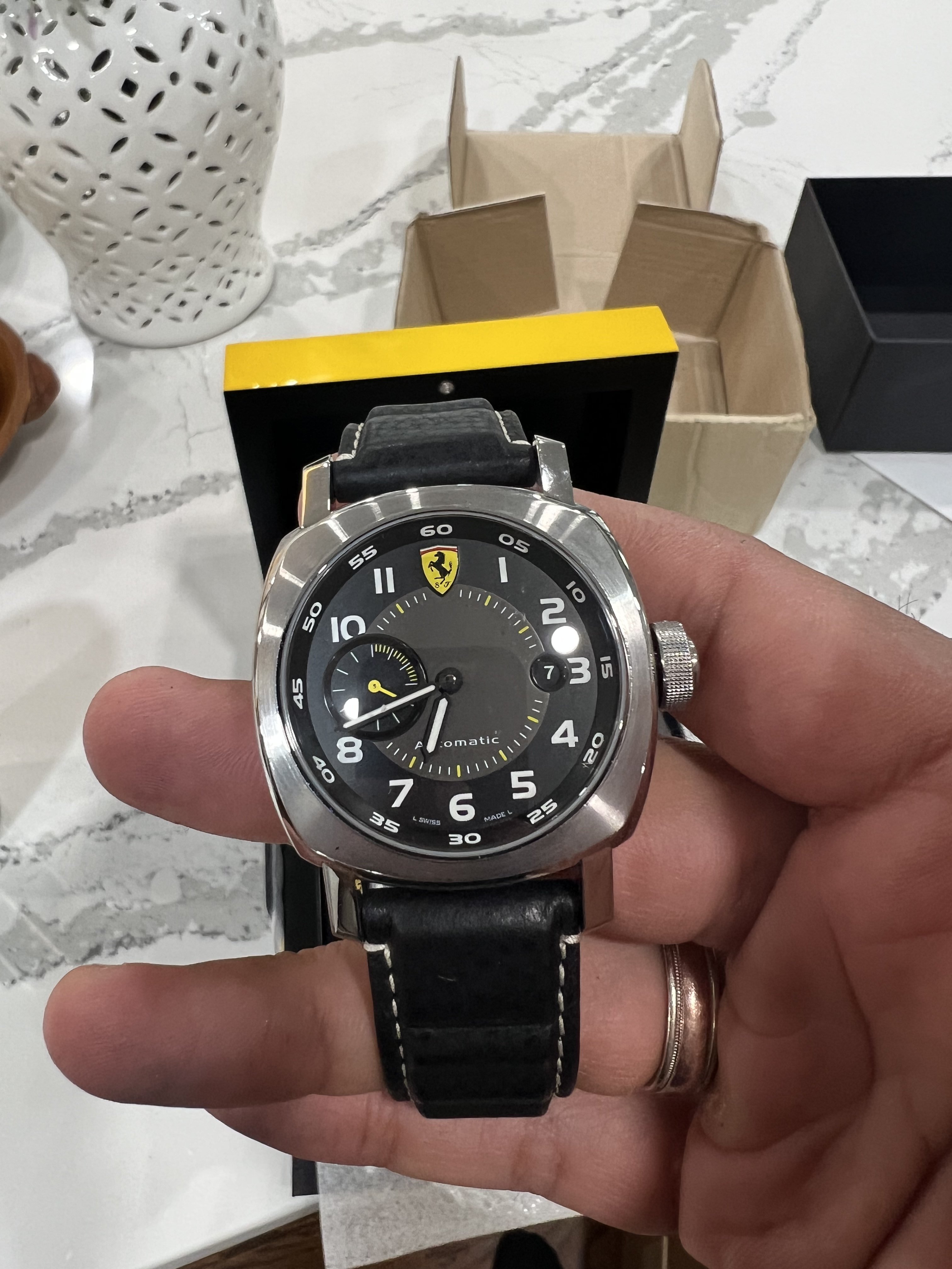 4 400 USD Ferrari Panerai FER00002 Like New WatchCharts