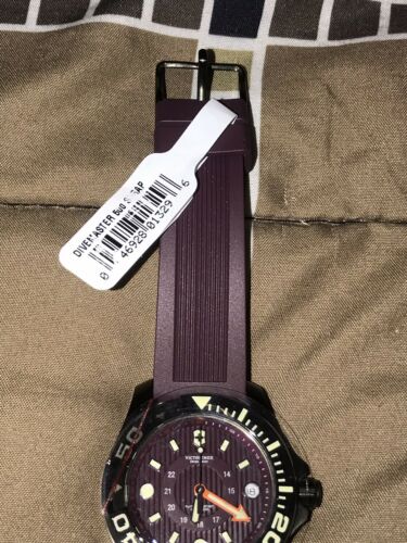 Victorinox dive hotsell master 500 purple