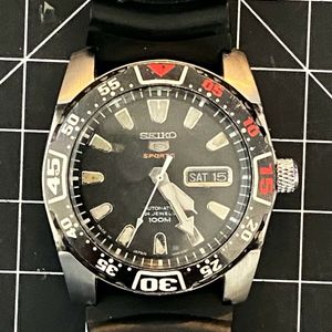 Seiko 5 sports 24 jewels 4r36a online