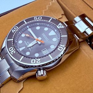 SEIKO Titanium Chronograph V657-9910 Mens Watch JAPAN