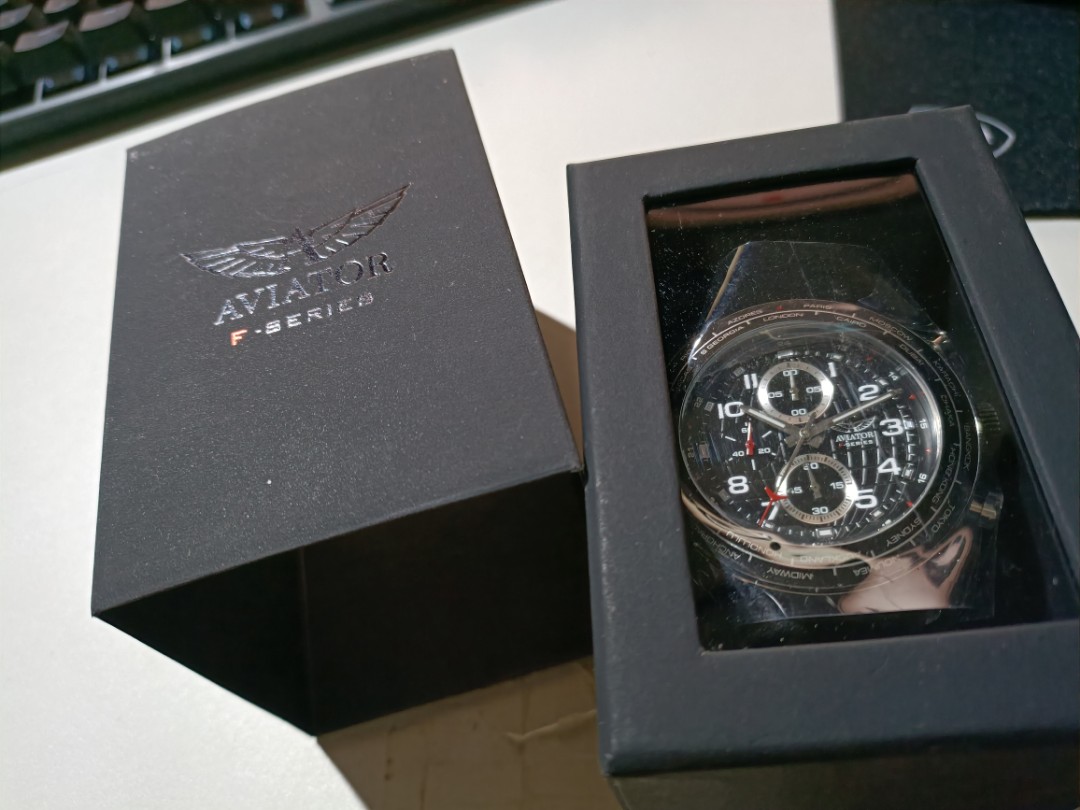 Aviator watch outlet safra