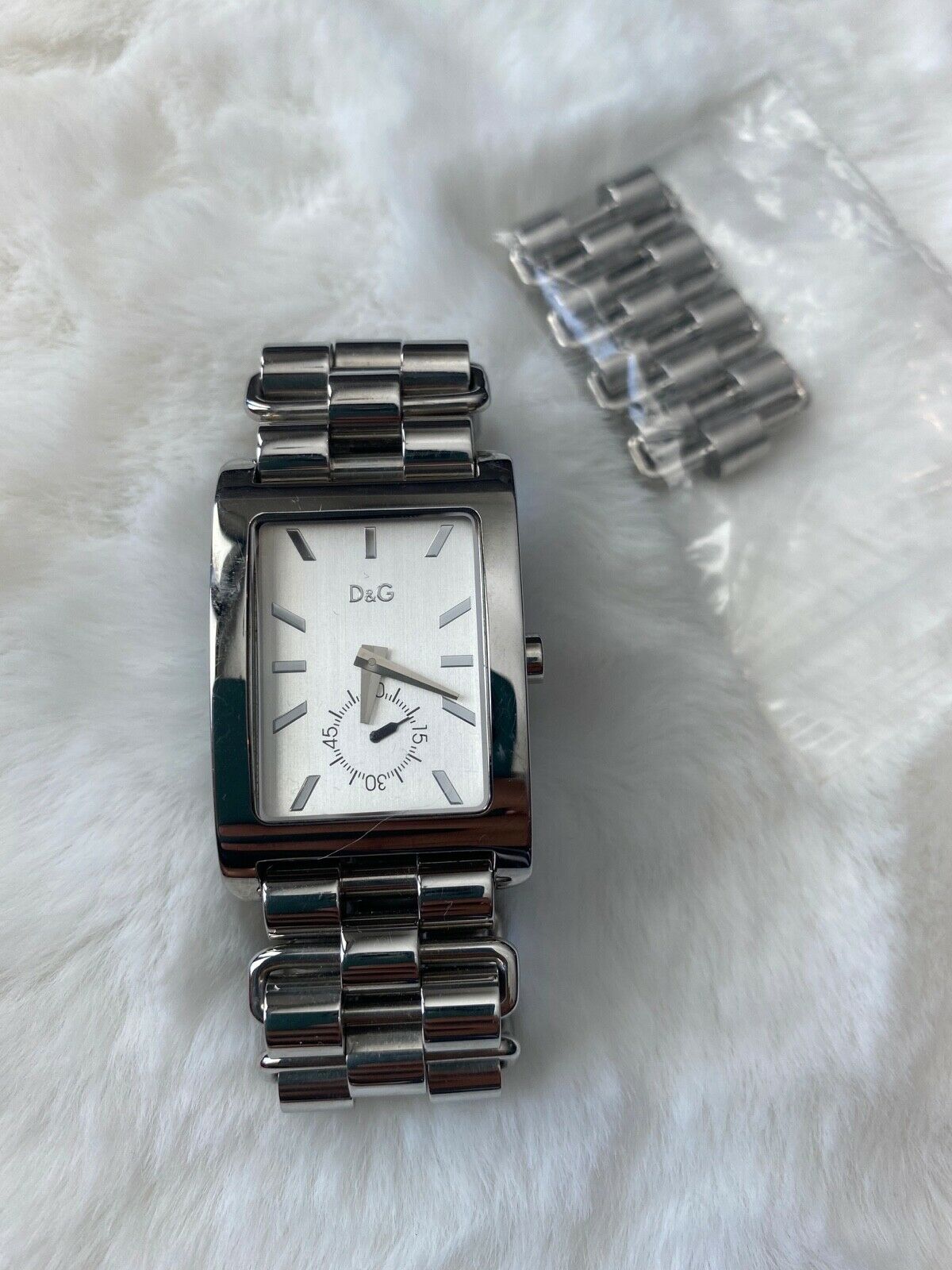 D&g silver online watch