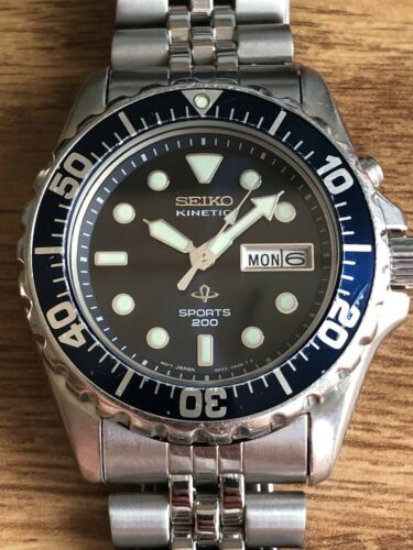 seiko kinetic sports 200 price