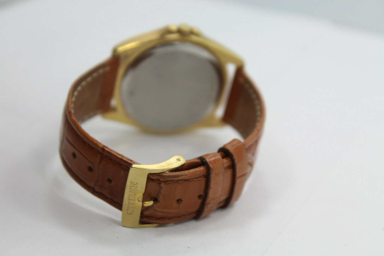 Citizen Quartz Wrist Watch Gold Tone 1102-S066816 Mens New Batt 