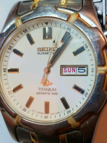 SEIKO KINETIC TITANIUM Watch 5M43 OB69 w Day Date Sports 100 10