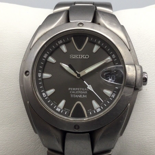 seiko-perpetual-calendar-titanium-watch-men-8f32-0049-39mm-new-battery