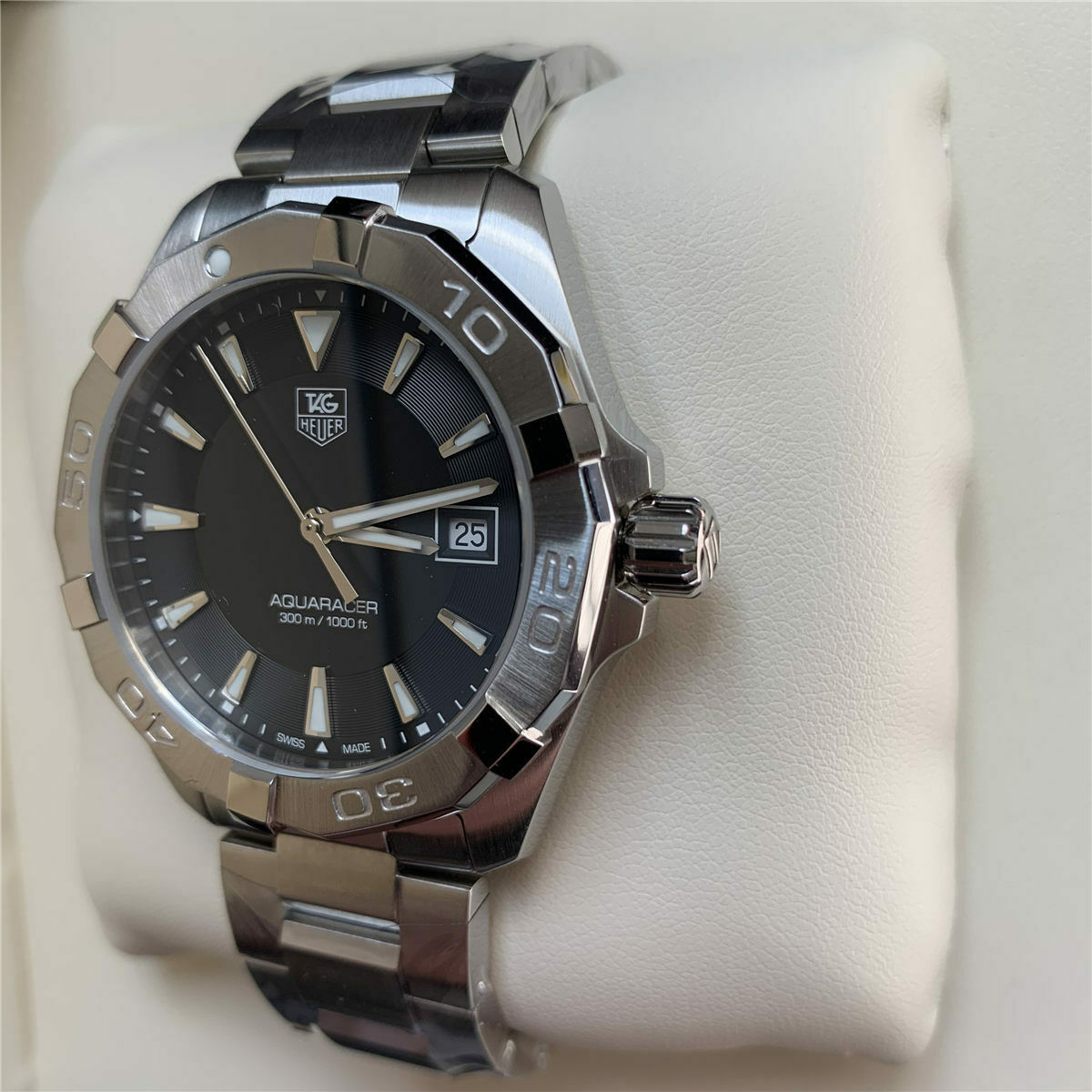 TAG HEUER Aquaracer 300M 41MM Black Dial Stainless Steel Watch