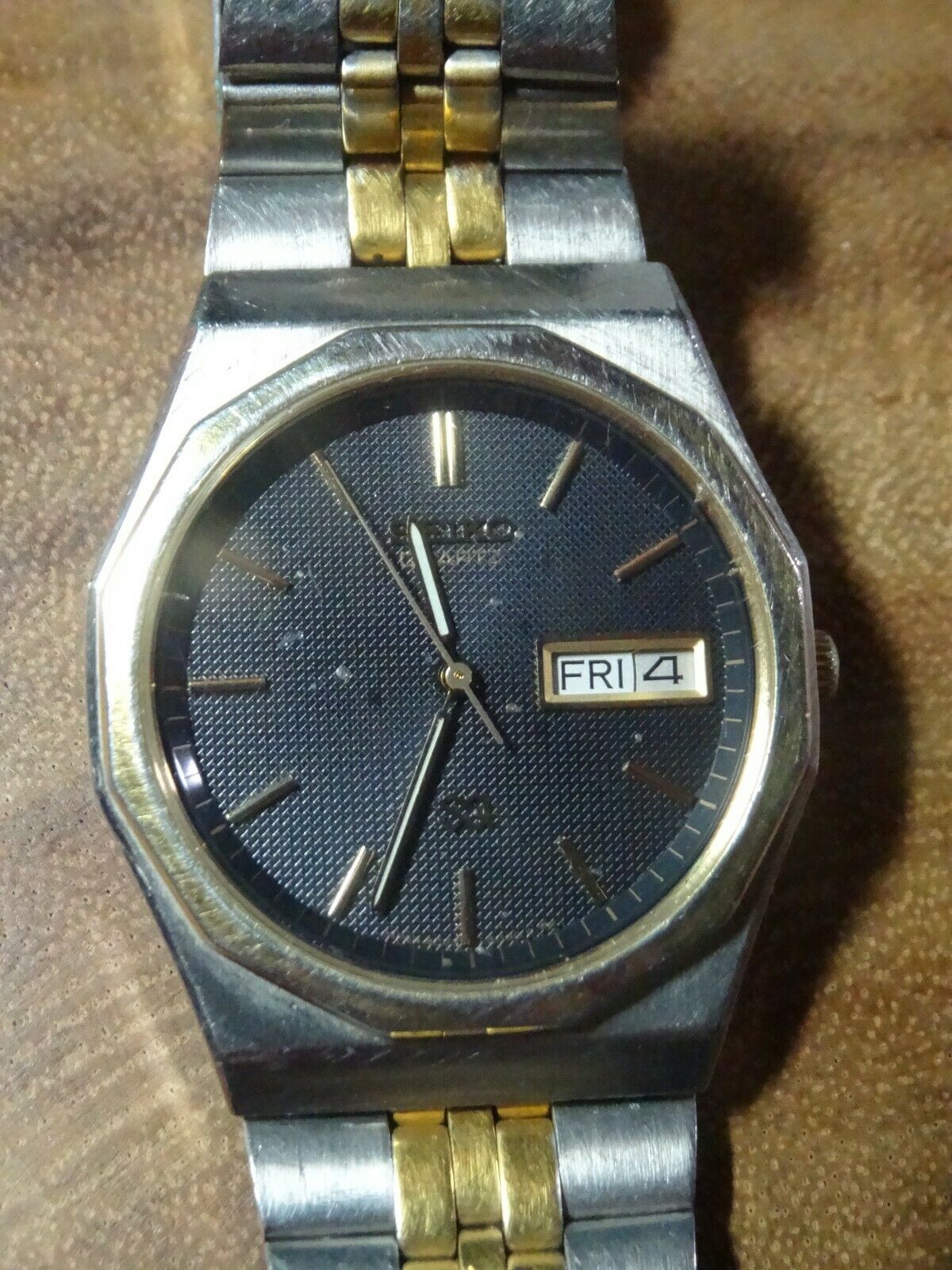 SEIKO 8C23 6059 Quartz SQ Mens Watch Day Date Vintage Black Dial Gold  Accents | WatchCharts
