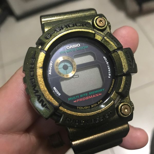 Fs : Casio G-shock GW-200GM-9 Frogman "Golden Defender" | WatchCharts ...