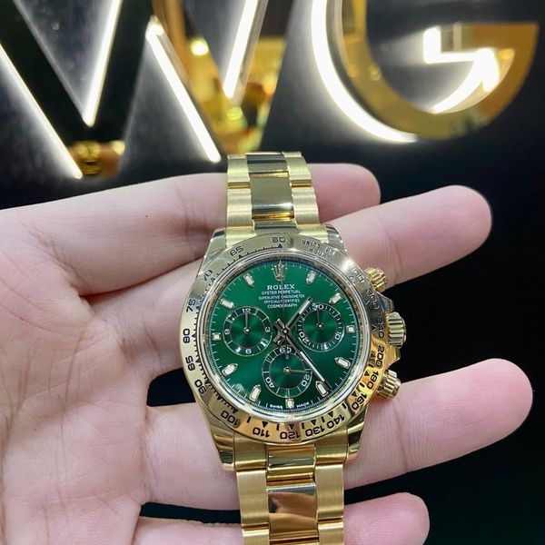 Buy & Sell ROLEX Cosmograph Daytona Yellow Gold & Green 116508