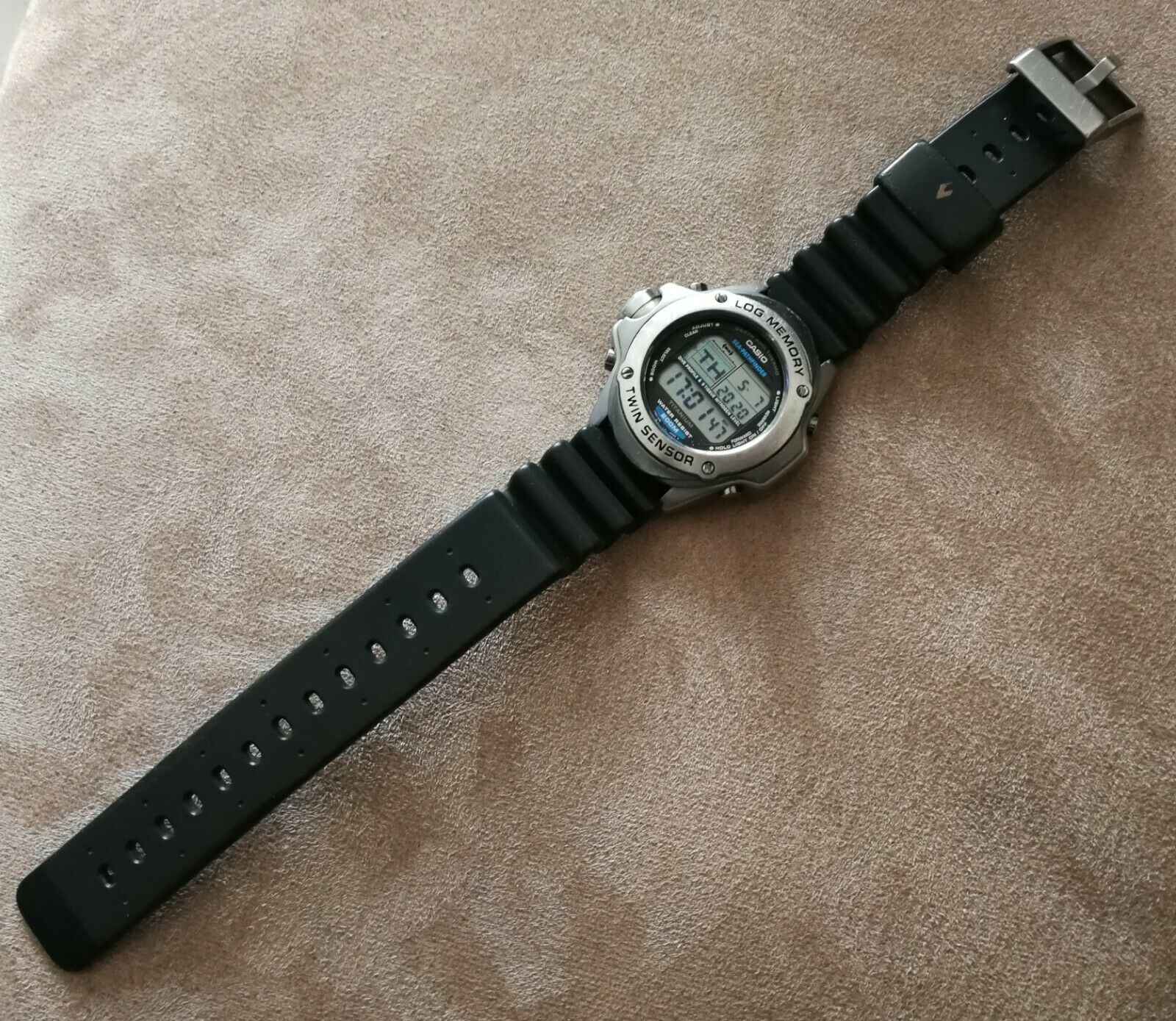 casio sea pathfinder spf-100s titanium case divers watch qw-2172