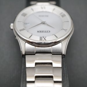 Seiko Silver Wave Z Quartz 7123-8060 Vintage Sept 1988 Kanji Seiko Silver Wave Z Quartz 7123-8060 Vintage Sept 1988 Kanji
