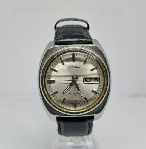 Seiko 7009 8100 Automatic Faceted Glass WatchCharts