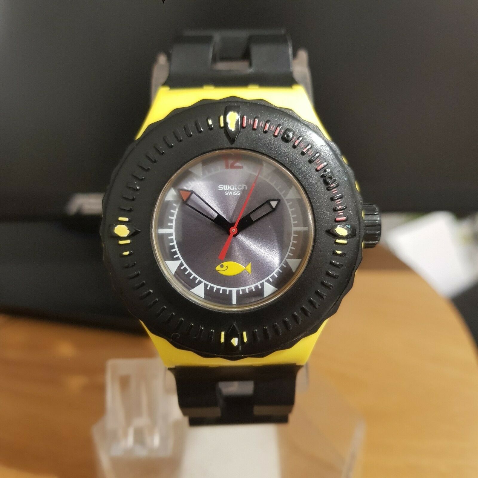 Swatch 200m dive on sale watch