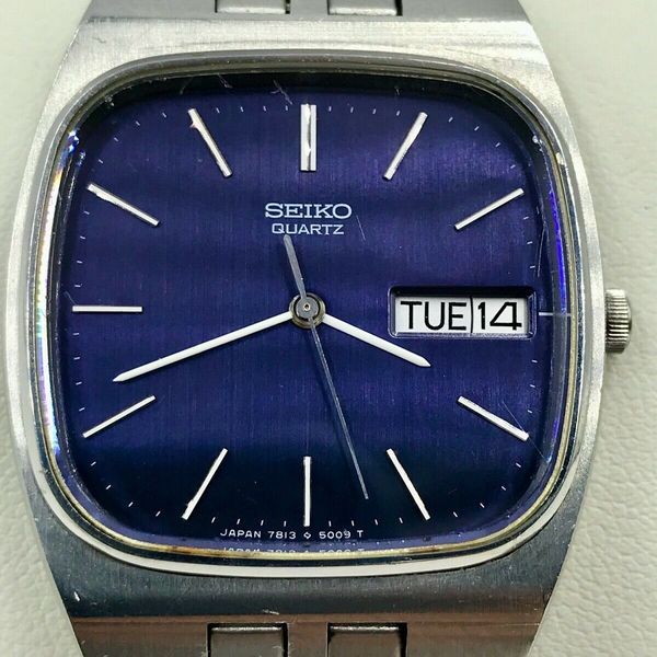 Vintage Gent's Seiko Quartz Day Date Wristwatch in Stainless ref#. 7813-5009  | WatchCharts