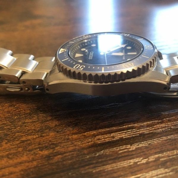 [WTS] Seiko Prospex SNE569 Solar Diver Grey w/bracelet | WatchCharts