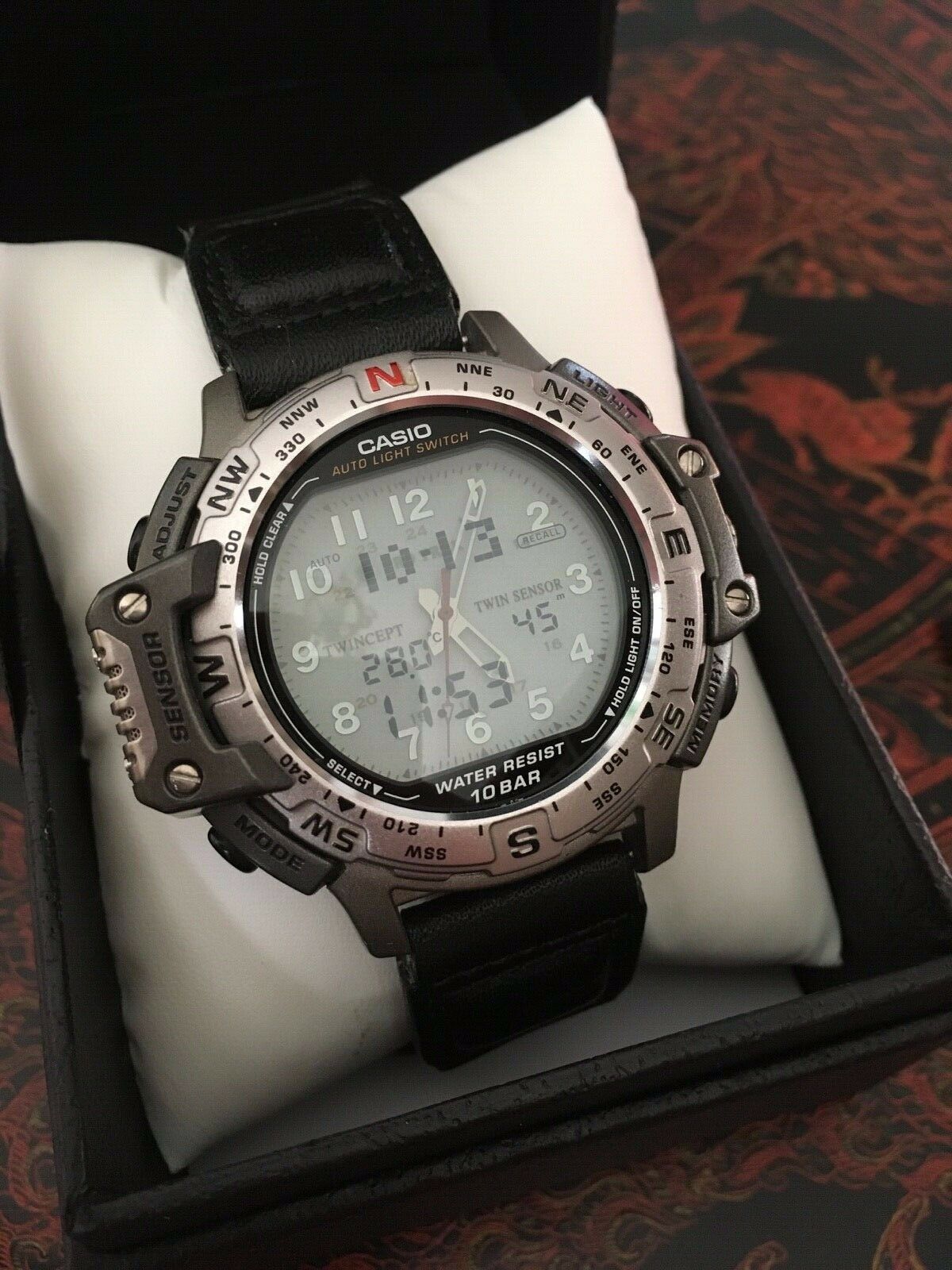 Casio Protrek PRT-500 Module 1375 Ana-Digi Dual Layer Twin