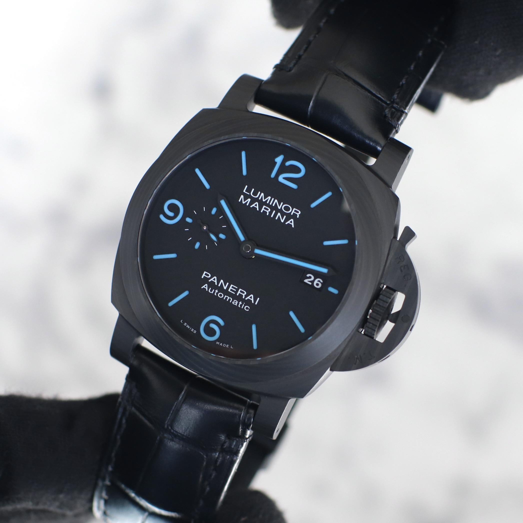 Panerai luminor carbotech discount price