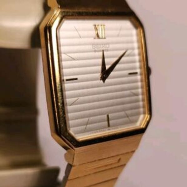 Vintage SEIKO Tank 5P30-5460 Quartz Mens Watch Japan - New Battery
