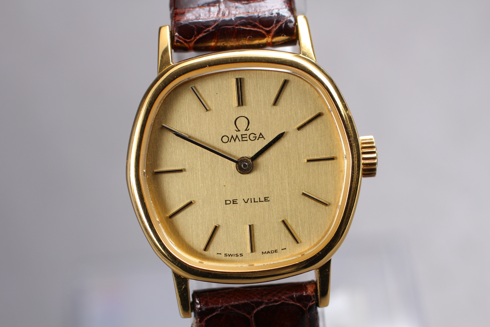 Vintage 1970s [Near MINT] OMEGA DE VILLE 511.0559 Cal.625 Women