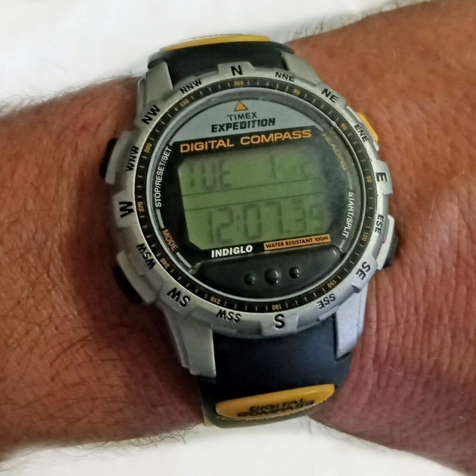 Timex Expedition Indiglo Digital Compass Watch 2002 Yellow WR 100m