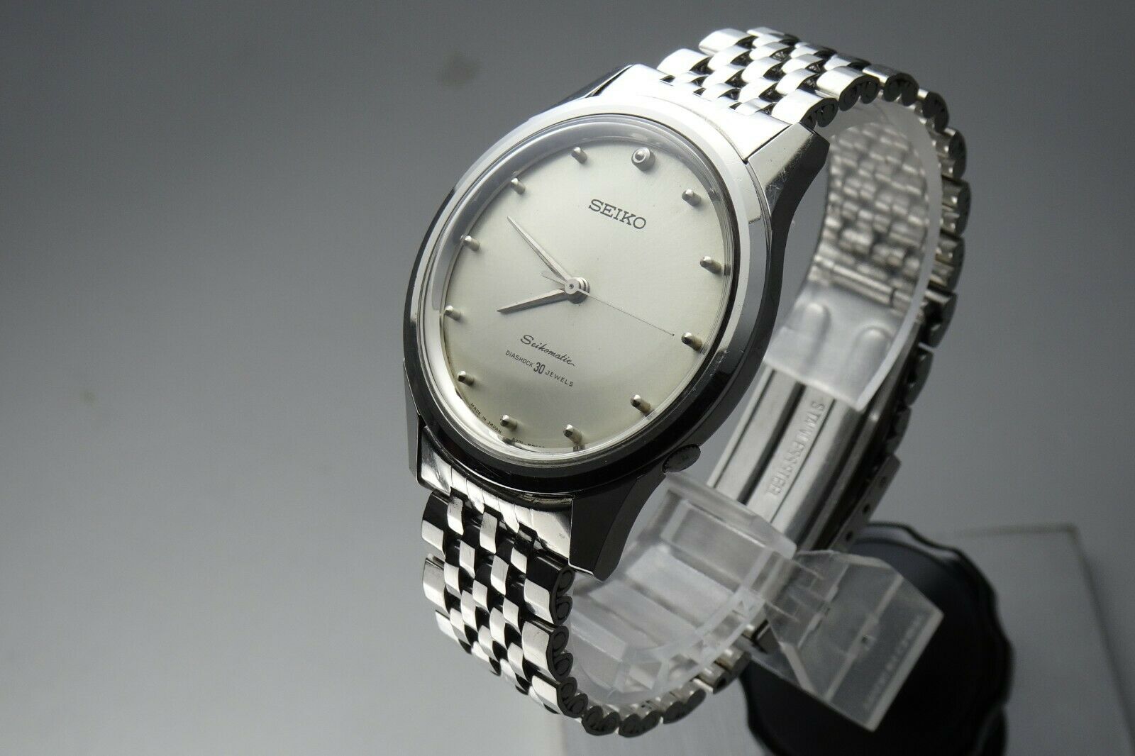 Vintage 1964 JAPAN SEIKO SEIKOMATIC 6201 8950 30Jewels Automatic