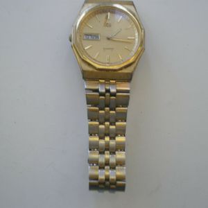 Men s Vintage Seiko Quartz S3 Watch WatchCharts Marketplace