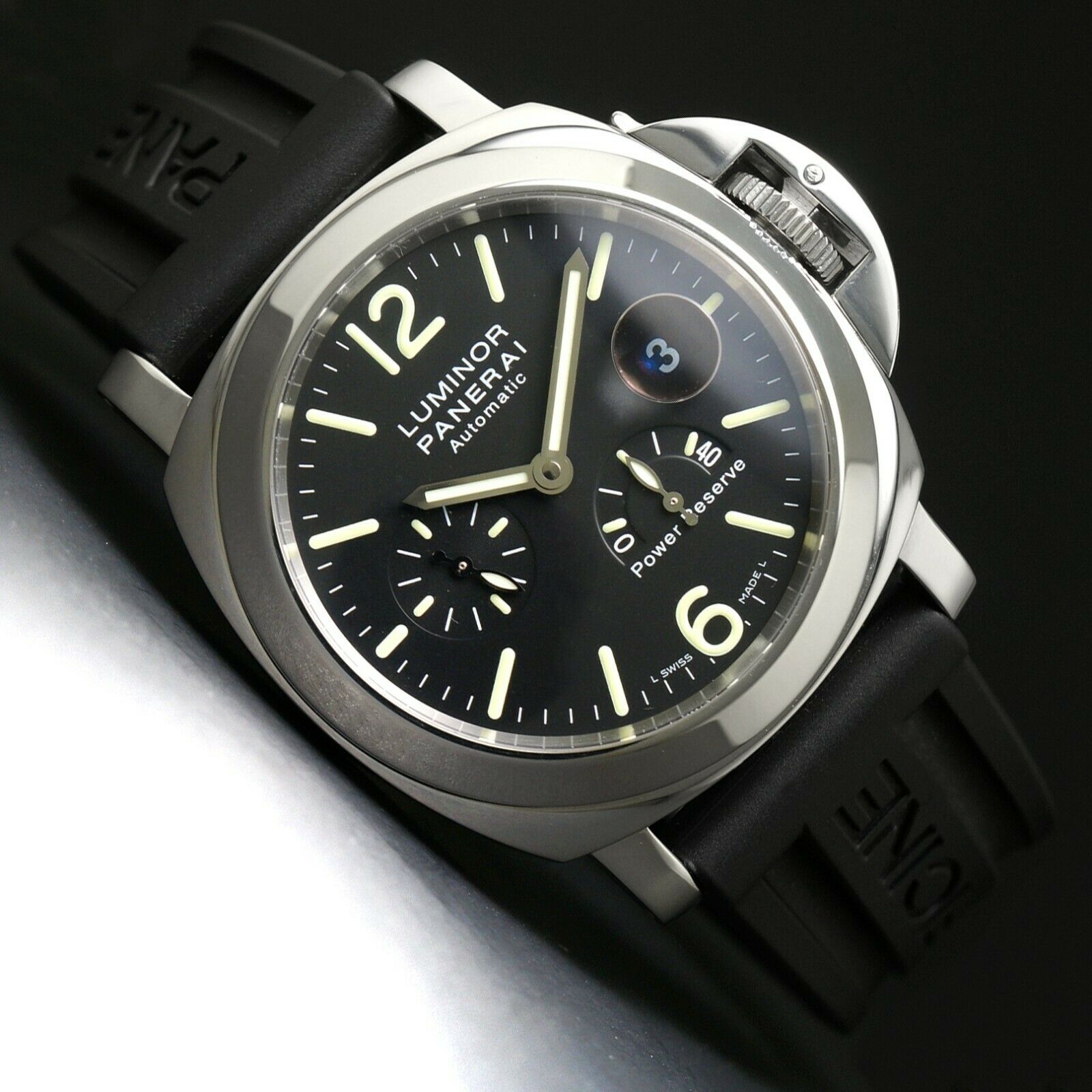 Stunning Panerai OP 6635 Luminor PAM 90 Power Reserve Man s Watch