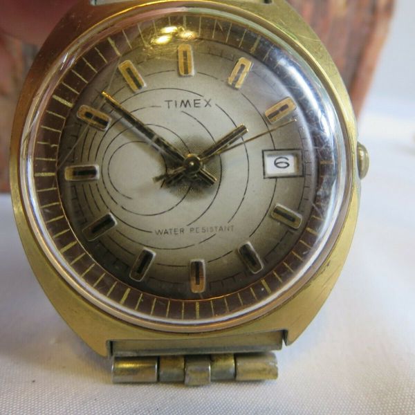 Vintage Timex 1974 Earth Orbit Solar System Marlin for Repair