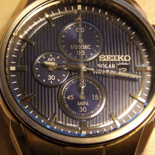 SEIKO TITANIUM SOLAR chronograph V176 0AF0 bracelet screw down back with  box | WatchCharts