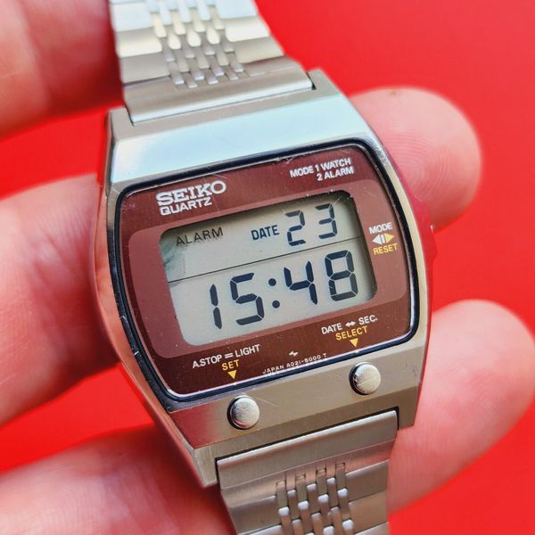 Seiko Alarm Watch Vintage LCD with Rare Brown Dial & Bracelet A021