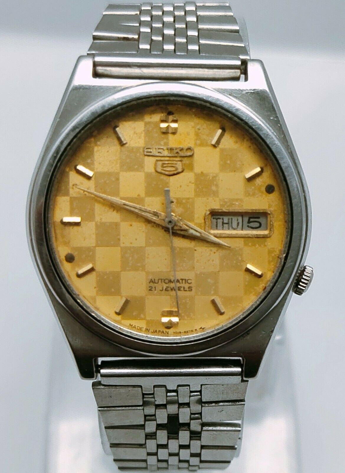 ひなの VINTAGE SEIKO 5 AUTOMATIC 7019-8180 G JAPAN DAY/DATE MEN'S WATCH