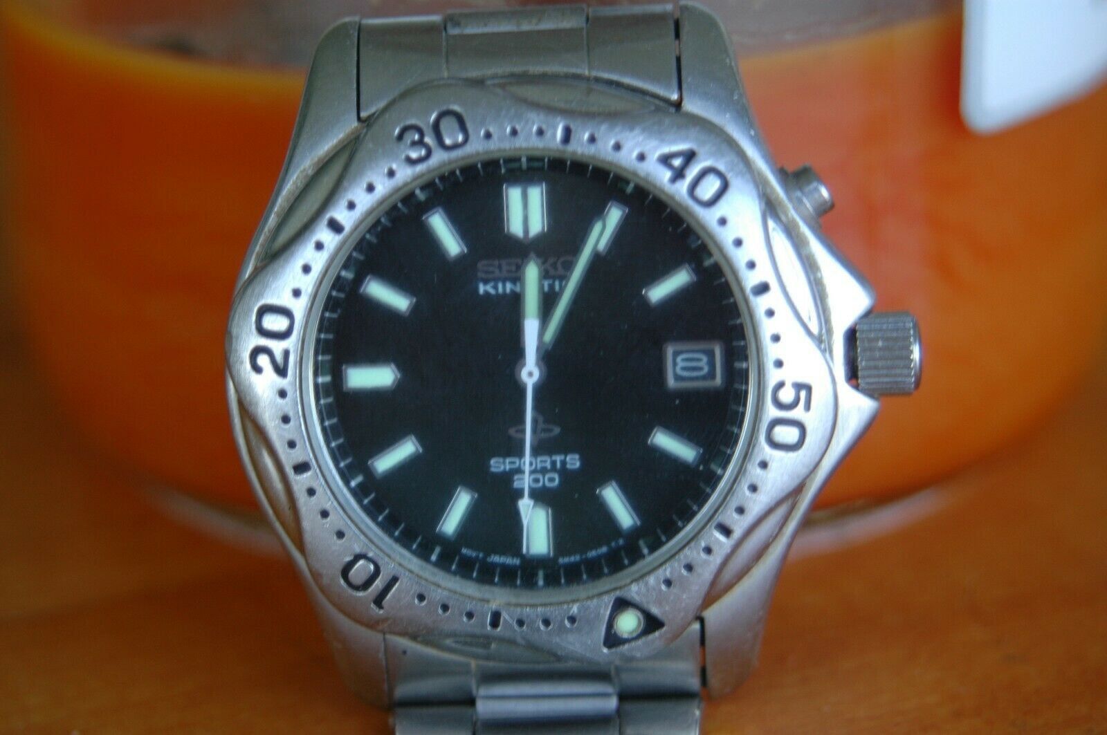 seiko kinetic sports 200 price