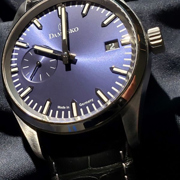 Damasko DK 105.blue (DK105.blue) Price Guide and Specifications ...