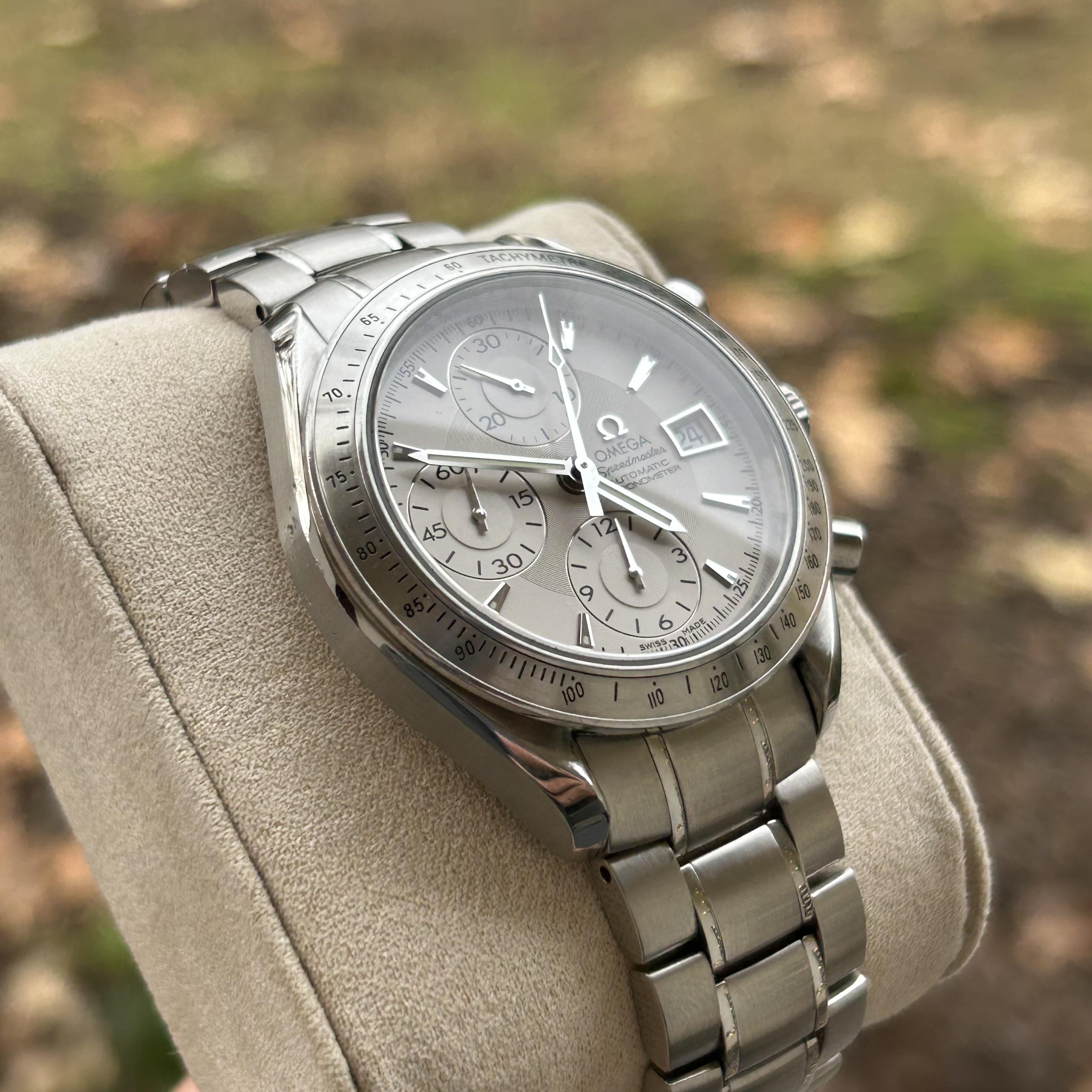 WTS Omega Speedmaster date 40mm 3211.30 WatchCharts