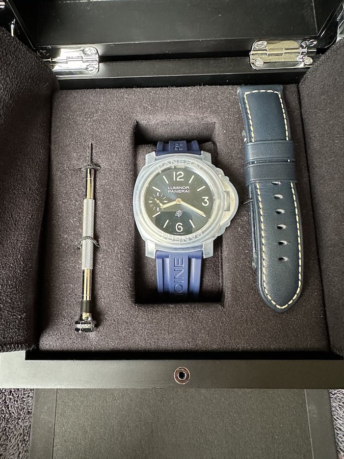 Panerai Luminor Blu Mare 1085 PAM1085 44mm WatchCharts Marketplace