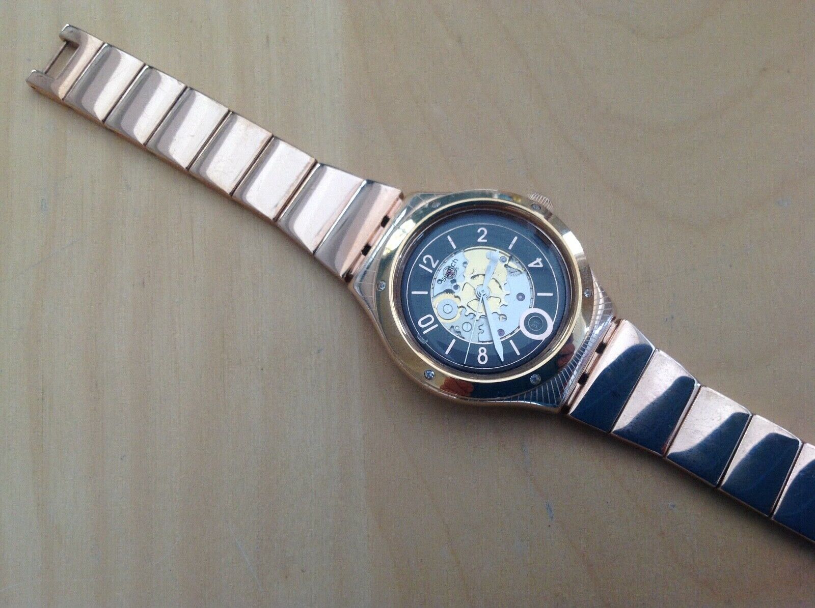【入手困難　最安価】SWATCH YAG400G スウォッチ　トントンフィル SWATCH TONTON PHIL Watch, Automatic YAG400G | WatchCharts