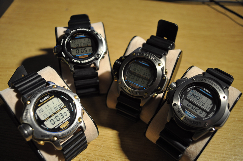 CASIO カシオ G-SHOCK LOG MEMORY 腕時計 ブラック DEP-610