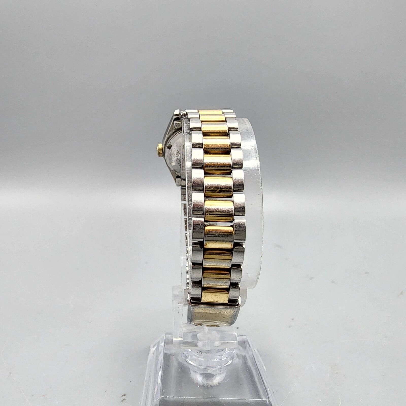 Seiko SQ Presidential Womens Two Tone Day Date Watch 2626-0159 w New Battery Seiko Two Tone Womans Watch - Etsy main image 4