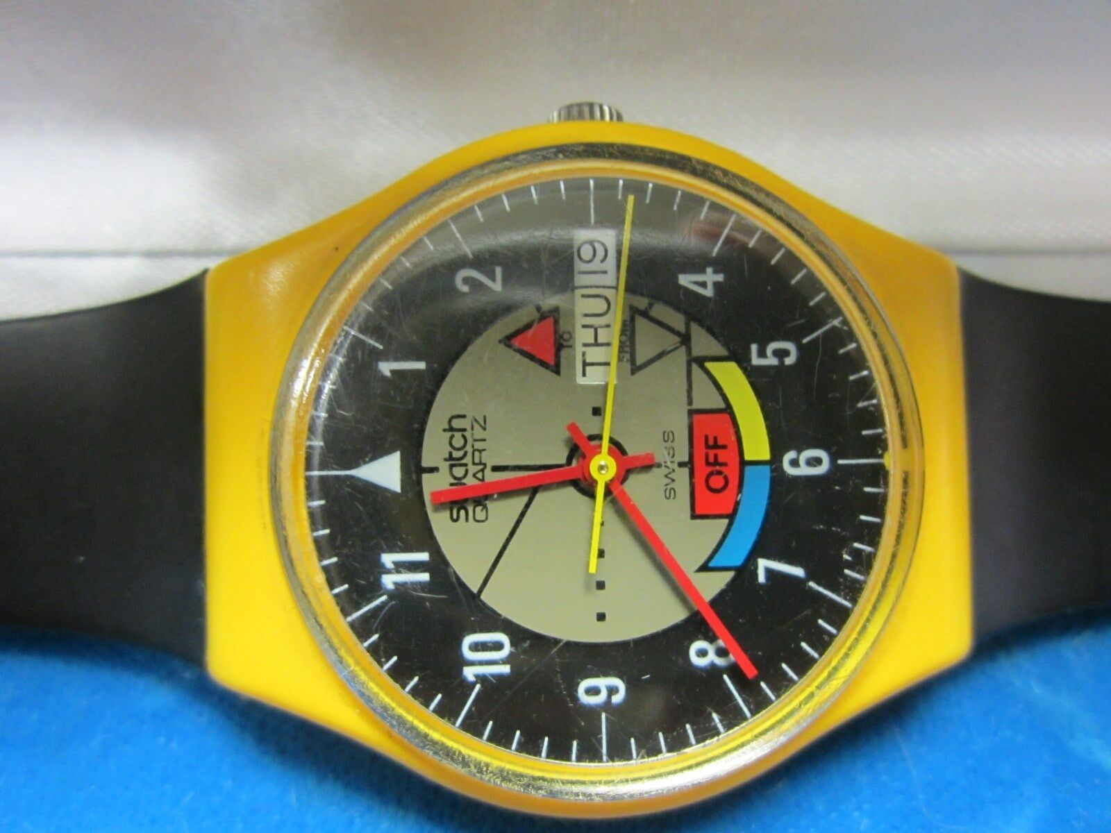 Vintage Swatch Watch 5422 P RETRO UNISEX Swiss Quartz Plastic L K