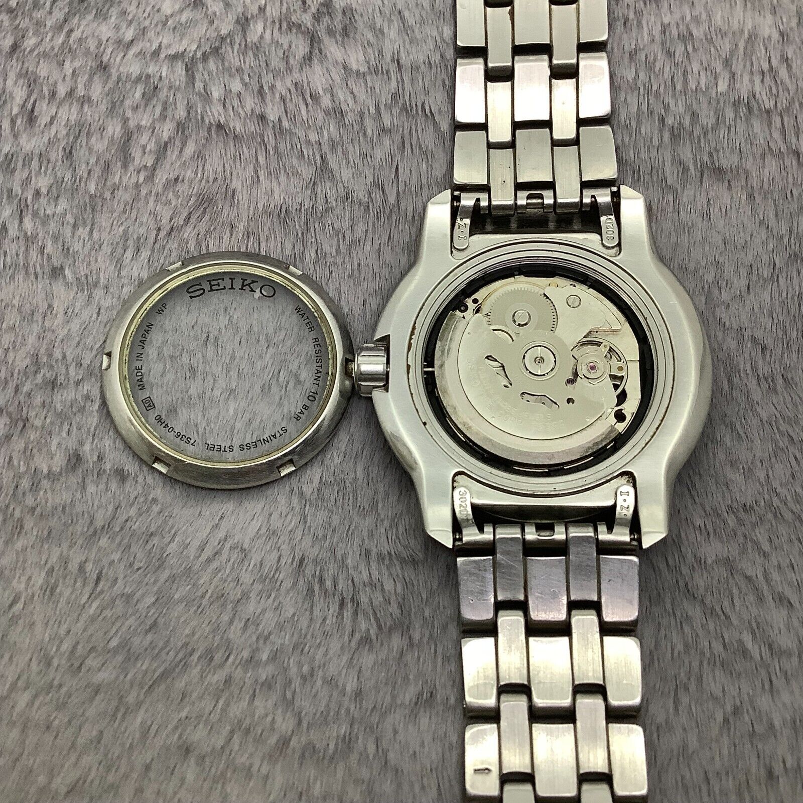 Seiko 5 Sports 100m 7S36-04H0 Japan Automatic Movement 23 Jewels 