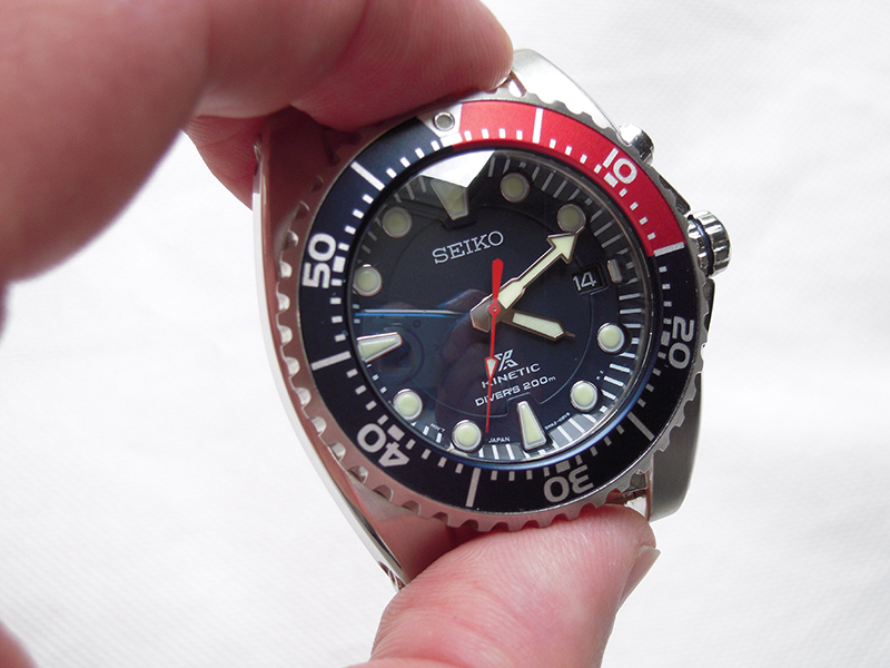 FS: Seiko SKA369 kinetic diver, no longer in production!- modified Pepsi  BFK! | WatchCharts