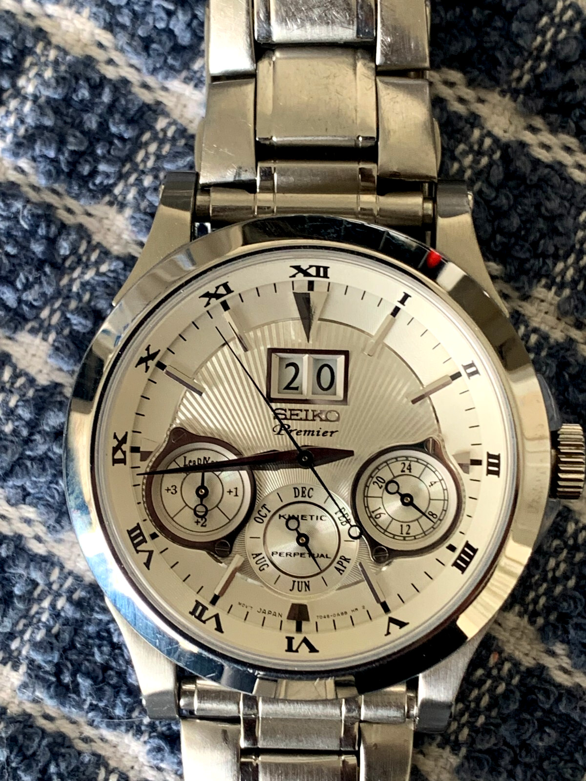 セイコー KINETIC　Premier VENDIDO) Seiko Premier Kinetic híbrido. Referência: 7D46-0AB0