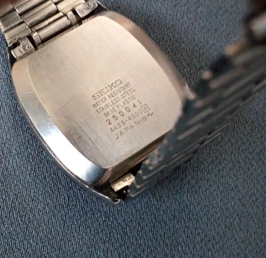SEIKO セイコー A439-4000 動作品 1912 ヴィンテージ レア Vintage Seiko Digital Alarm Chronograph Watch A439-4000 Spares