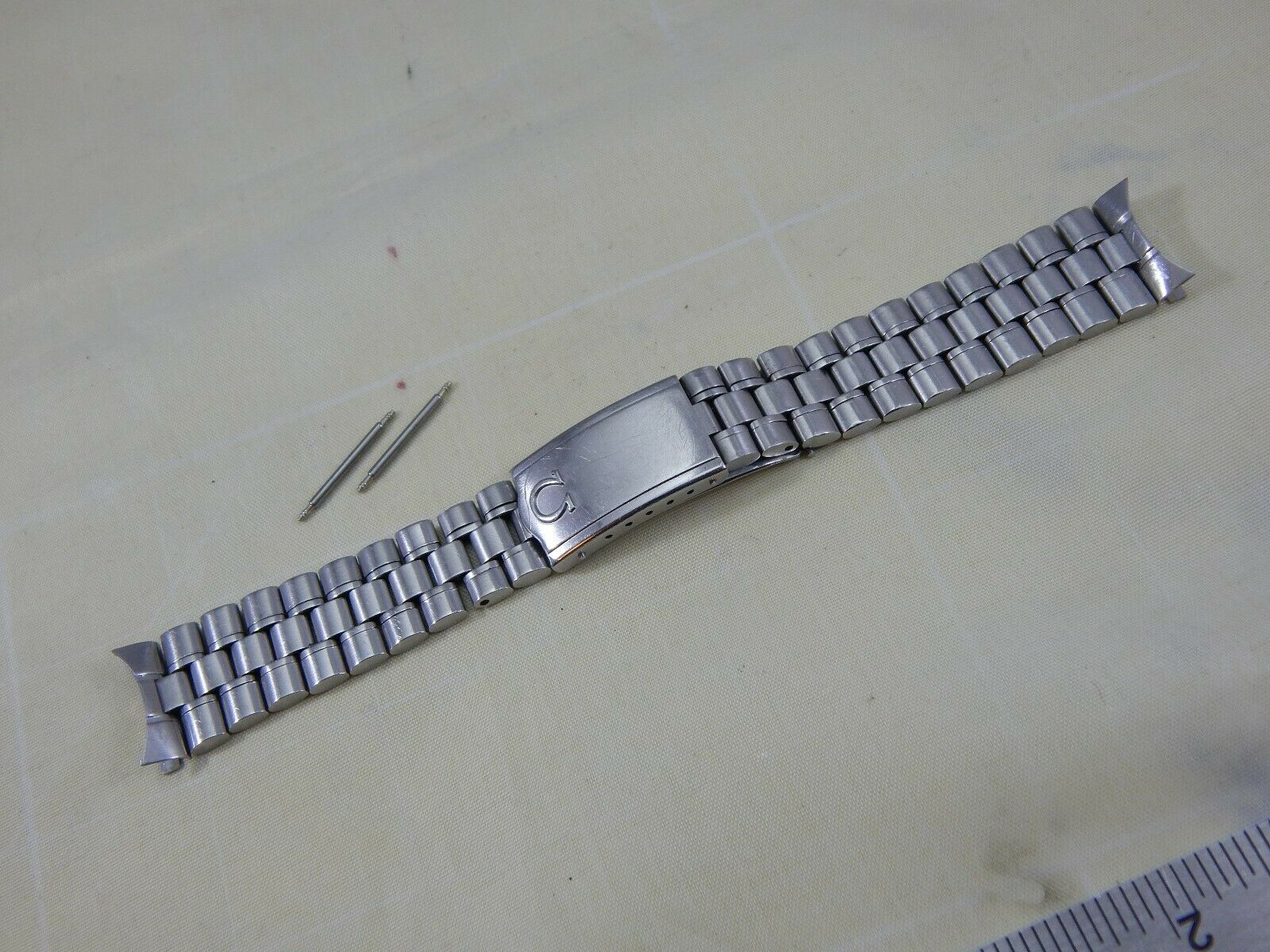 Vintage 1970s Omega Seamaster 1098 Watch Bracelet 19mm 526 End