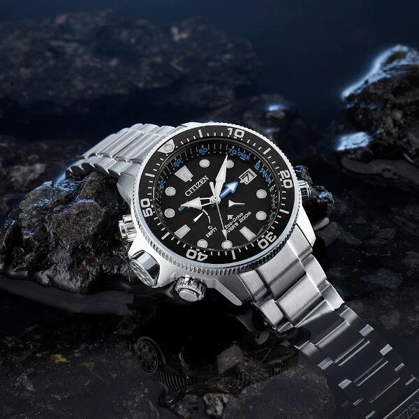 Montre CITIZEN Promaster Aqualand BN2038-01L - Plongeuse Automatique 200m, Boîtier 45mm Acier, Cadran Bleu, Neuve Avec étiquettes