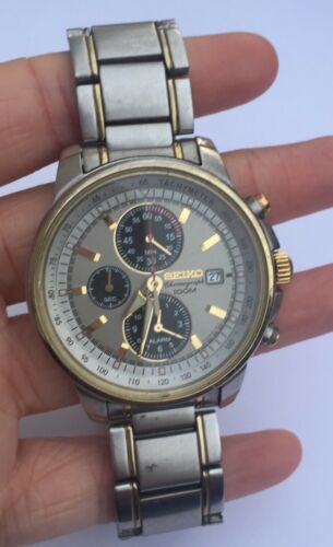 Seiko Chronograph Mens Quartz Watch With Date 7T62 0GZ0 A4