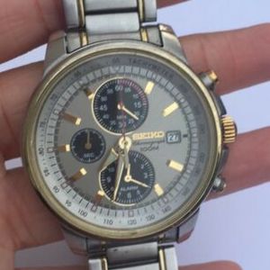 Seiko Chronograph Mens Quartz Watch With Date 7T62-0GZ0 A4 | WatchCharts