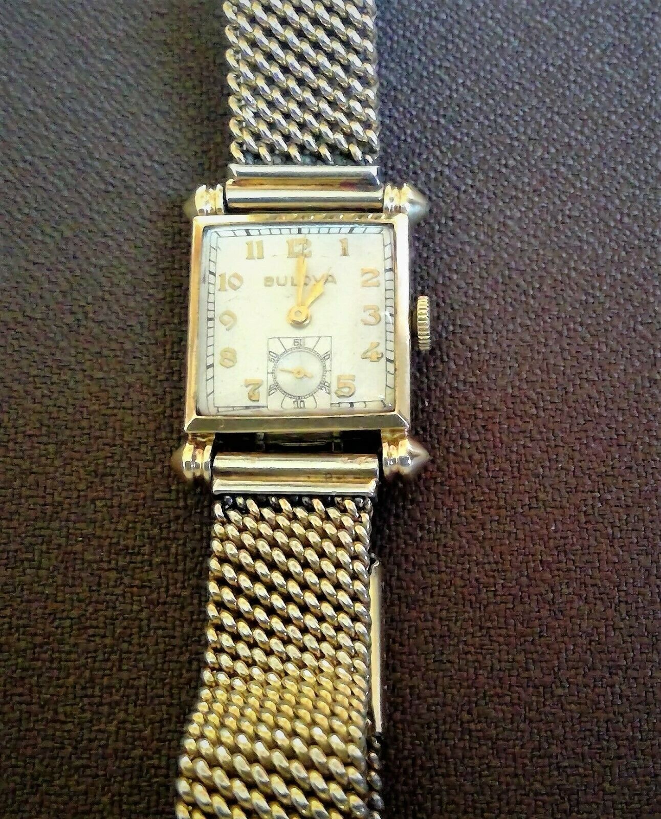 1945 bulova clearance watch